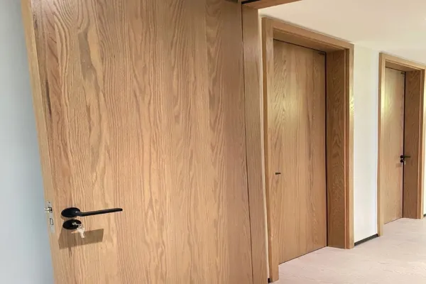 Applications for Oak Natural Wood Veneer