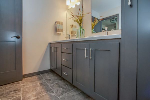 Kitchen & Bath Cabinetry