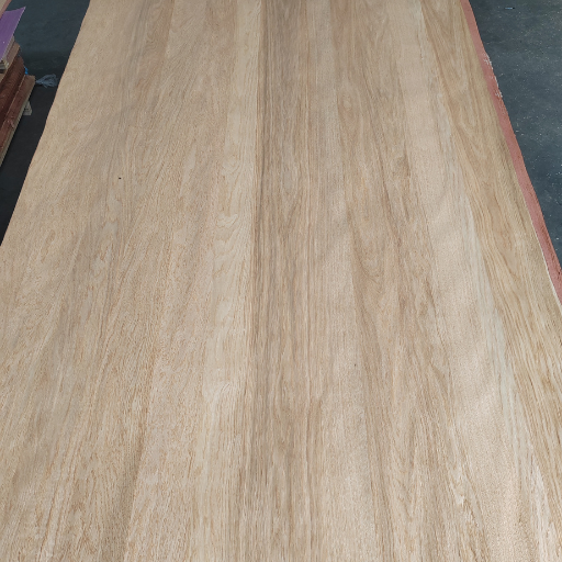 Panel de chapa de madera de roble