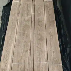 BLACK WALNUT CROWN CUT 2.5M+ A