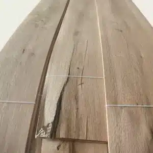European Oak Veneer Knotty Crown Cut Grade AAA