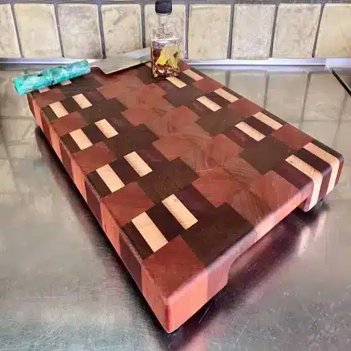 How to Care for a Purple Heart Cutting Board