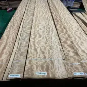 FIGURED ANIGRE VENEER