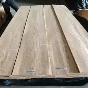 RED OAK VENEER CROWN CUT AA